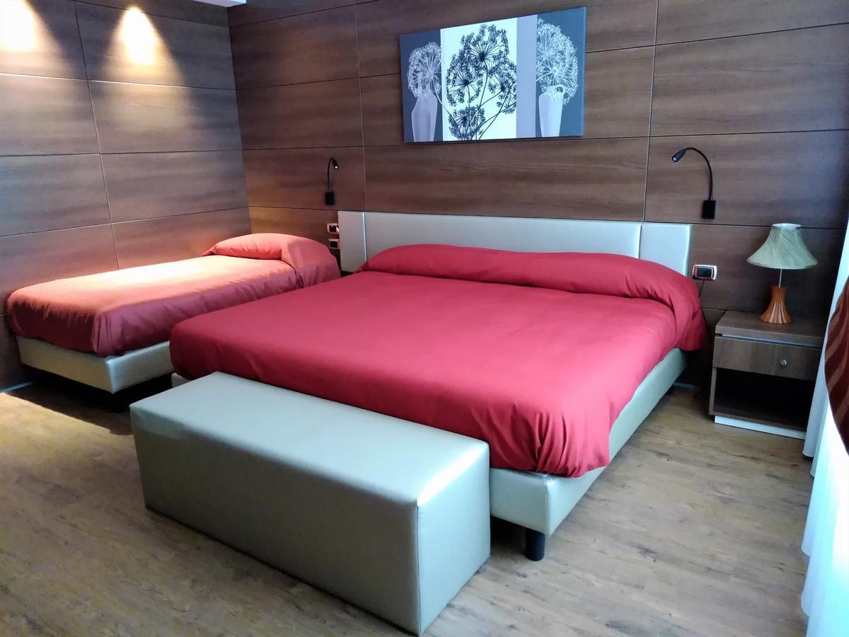 Family Center Hotel Atena Lucana Eksteriør bilde